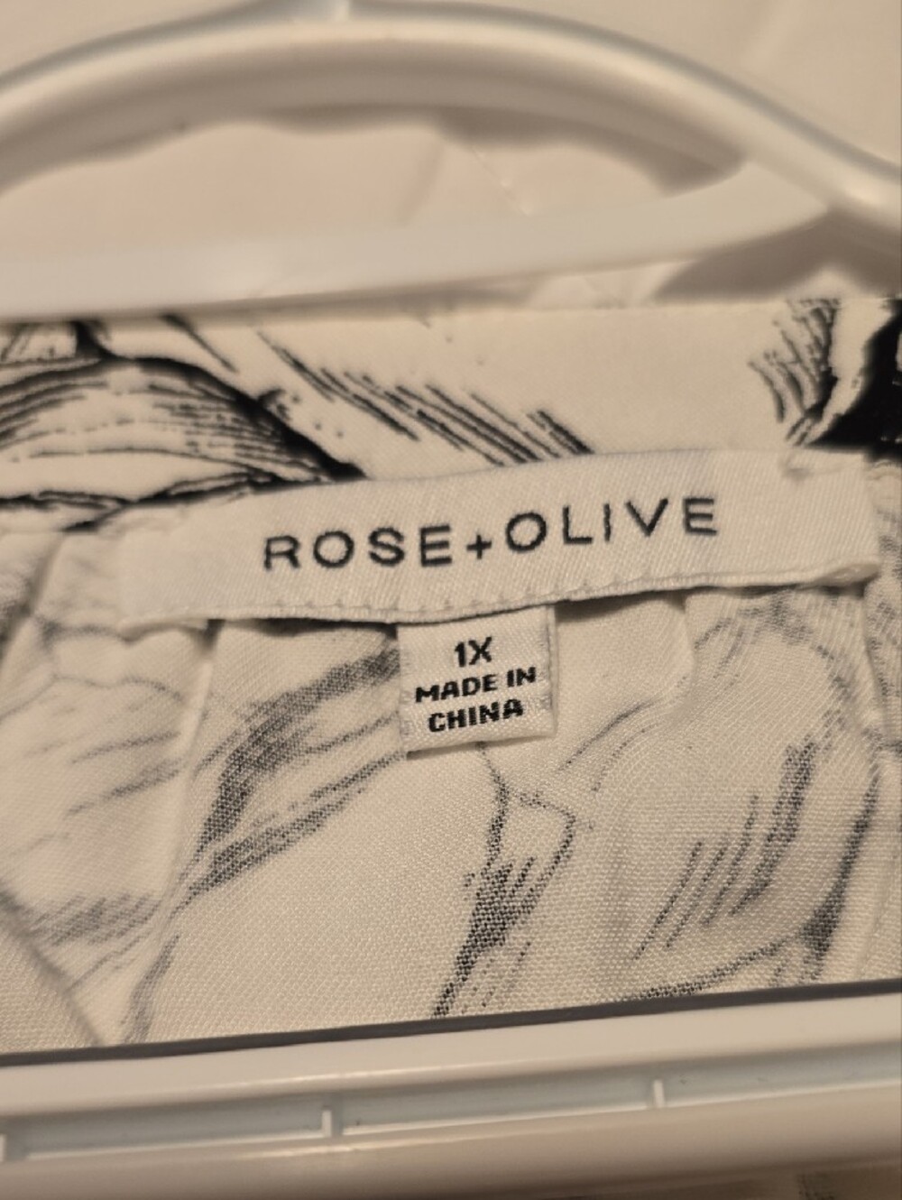 Rose & Olive White Tunic with Black Floral Sketch - Picture 3 of 5